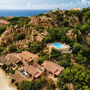 https://costa-paradiso-la-falata.in-sardinia.net